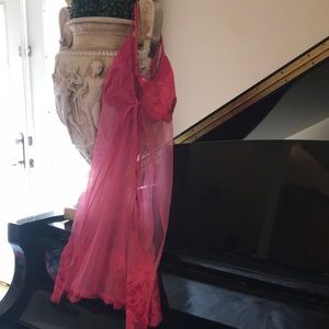 Victoria’s Secret 100% silk night gown lingerie